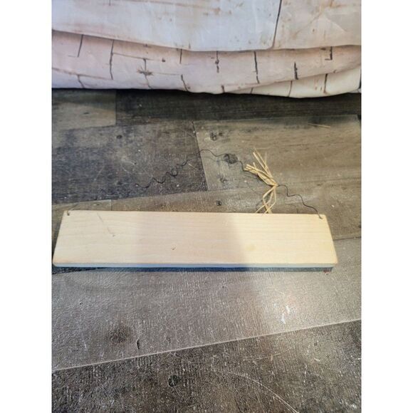 Winter greetings red cardinal bird mistletoe Xmas sign Decor - Picture 4 of 4